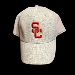 New Nike Team USC Trojans Mesh Ball Cap Hat Southern California Embroidered OS